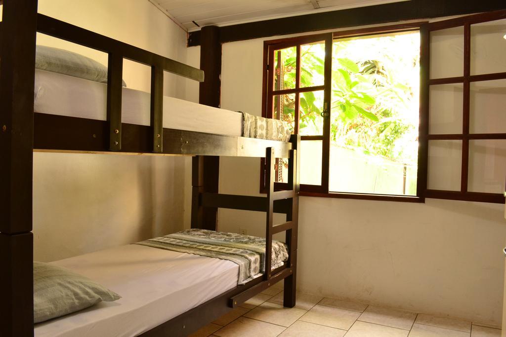 Lagoon Backpackers Armacao dos Buzios Room photo